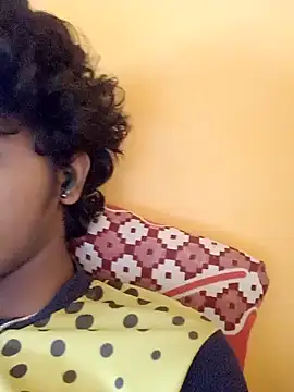 CosmicEmuu online show from January 2025 06:59:01 AM