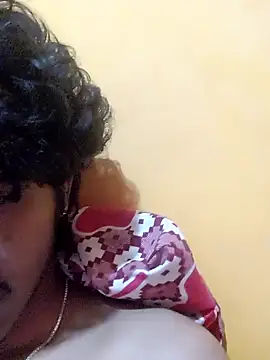 CosmicEmuu online show from January 2025 05:35:02 PM