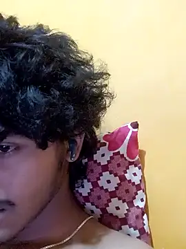 CosmicEmuu online show from February 2025 07:18:02 PM