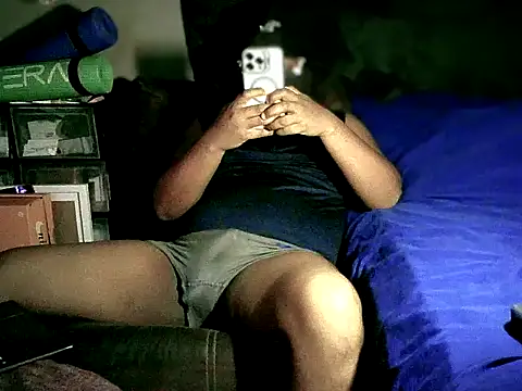 SergCarMX1 online show from November 2025 12:59:02 PM