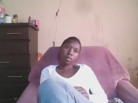 Hotdaily04 online show from June 2026 07:09:02 AM