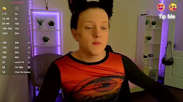 Snapshot of DianaRadrigo chatting on January 2025 08:21:01 AM DianaRadrigo online show from January 2025 08:21:01 AM