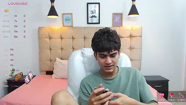 Tommy18   online show from January 2025 06:49:01 AM