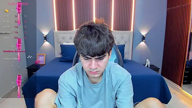 Snapshot of Tommy18__ chatting on July 2026 03:26:01 AM Tommy18 online show from July 2026 03:26:01 AM