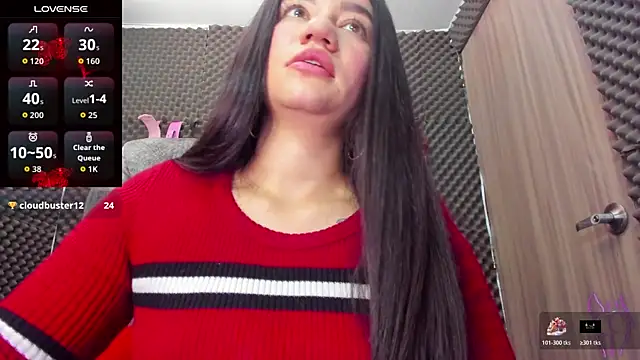 lilihot  online show from November 2025 04:42:01 PM