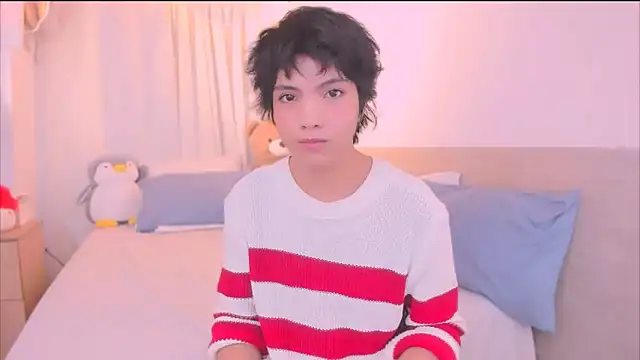 AllanYong18 online show from January 2026 08:51:02 AM