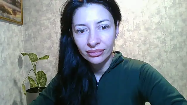 Snapshot of LissaBlossom chatting on May 2026 05:02:02 AM LissaBlossom online show from May 2026 05:02:02 AM