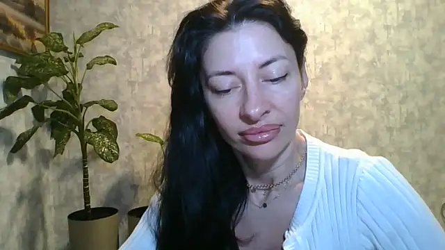 Snapshot of LissaBlossom chatting on June 2026 03:02:02 AM LissaBlossom online show from June 2026 03:02:02 AM