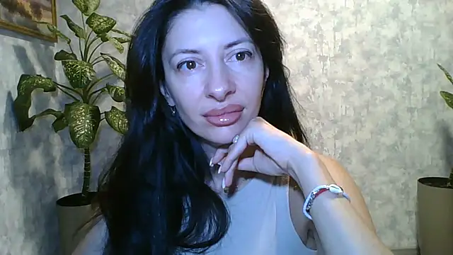 Snapshot of LissaBlossom chatting on July 2026 04:10:01 AM LissaBlossom online show from July 2026 04:10:01 AM