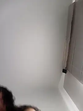 Snapshot of JaquiDi chatting on November 2025 04:51:01 PM JaquiDi online show from November 2025 04:51:01 PM