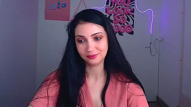 Snapshot of Amalia_amor chatting on June 2026 05:43:02 AM Amalia amor online show from June 2026 05:43:02 AM