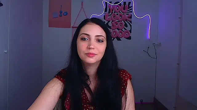 Snapshot of Amalia_amor chatting on June 2026 05:41:02 AM Amalia amor online show from June 2026 05:41:02 AM