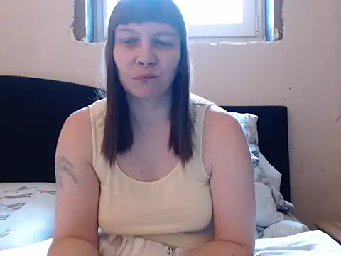 Snapshot of YviEngel87 chatting on January 2025 11:11:01 AM YviEngel87 online show from January 2025 11:11:01 AM