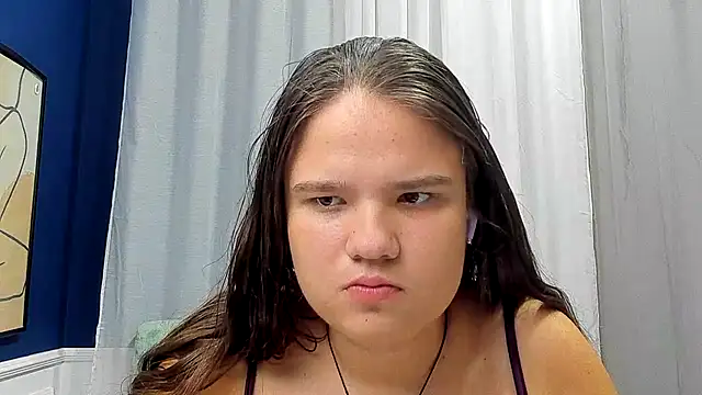 AdeleCruz online show from July 2026 11:50:02 AM