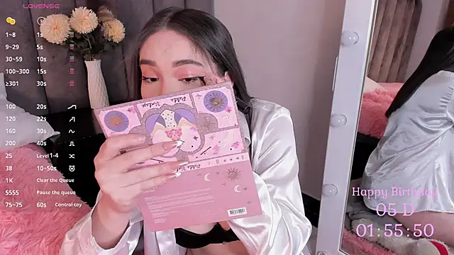 chelsea bolton  online show from October 2025 12:47:01 PM