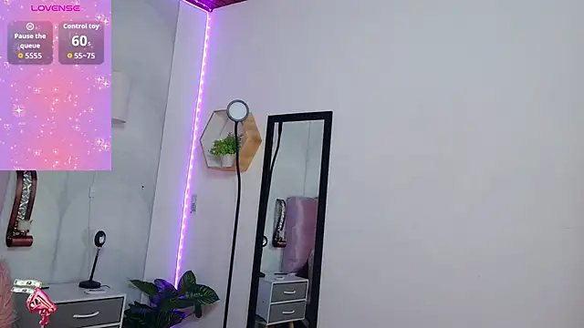 madison oli online show from October 2025 11:36:01 AM