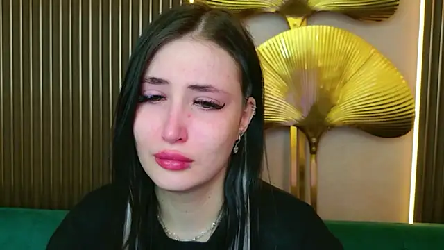 EmmaLawrens online show from April 2026 10:40:01 AM