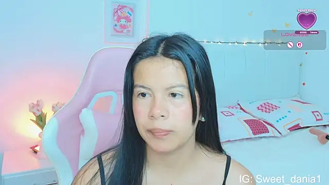 Snapshot of sweet_dania_ chatting on September 2025 09:09:01 AM sweet dania online show from September 2025 09:09:01 AM