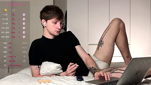 Calvin Polanski online show from February 2026 05:35:01 AM