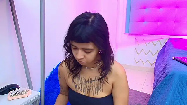 gabriela cortez online show from September 2025 12:59:02 PM