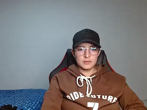 alex parker07 online show from February 2025 02:17:02 AM