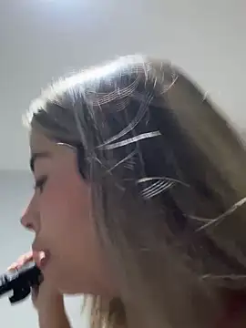 ninfduda online show from February 2026 12:11:01 AM