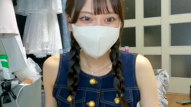 Snapshot of riken_jp chatting on October 2025 02:36:02 PM riken jp online show from October 2025 02:36:02 PM