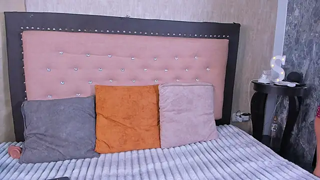 StefanyRousse online show from July 2026 11:46:01 AM