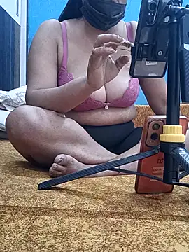 Snehalive online show from April 2026 05:32:02 AM