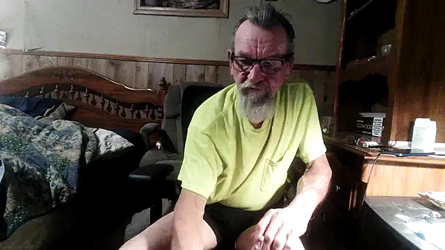 Snapshot of Aldick68 chatting on March 2025 02:48:01 AM Aldick68 online show from March 2025 02:48:01 AM