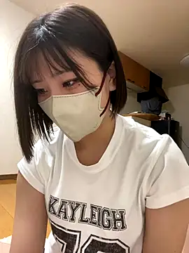 Snapshot of sakuchaaa_2525 chatting on October 2025 01:07:01 PM sakuchaaa 2525 online show from October 2025 01:07:01 PM