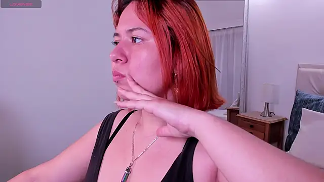 zoes milee online show from February 2025 11:27:02 AM