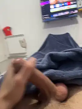 lucarioos06 online show from January 2025 02:30:02 PM