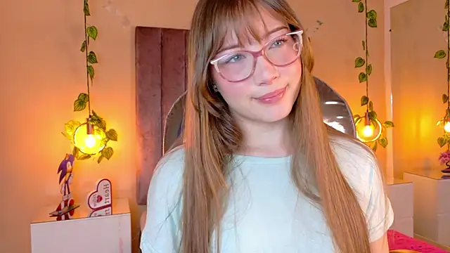 Dahlia Rousse online show from July 2026 05:25:02 AM