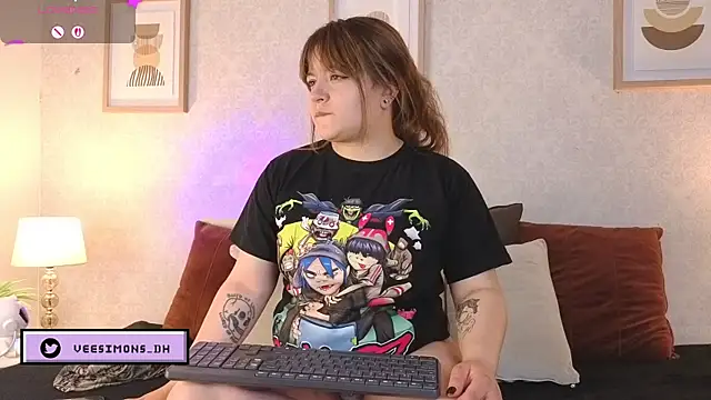 Snapshot of Veronica_simons chatting on December 2025 08:59:02 PM Veronica simons online show from December 2025 08:59:02 PM