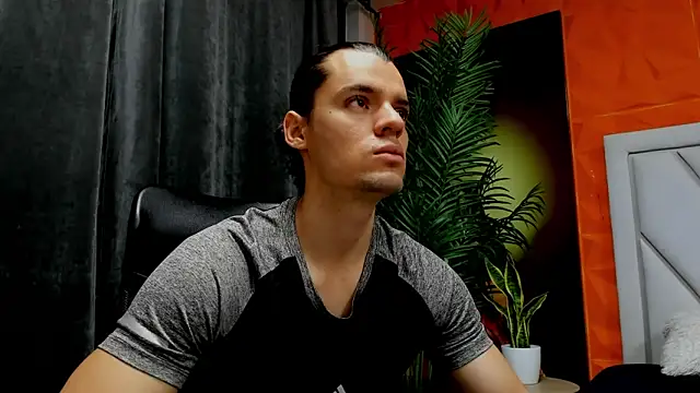 maxi styles online show from March 2026 11:39:01 AM