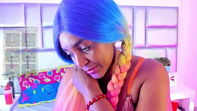 LovelyNickii online show from September 2025 12:38:02 PM