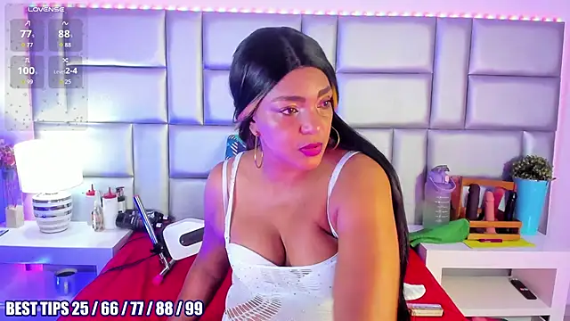 LovelyNickii online show from February 2026 12:43:02 PM