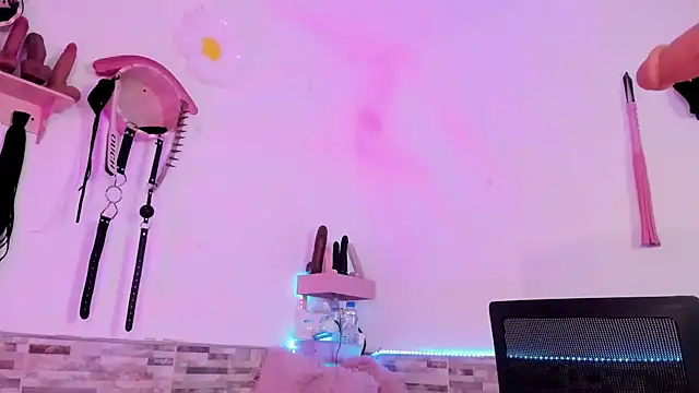 amyswallow7 online show from February 2026 06:40:02 AM