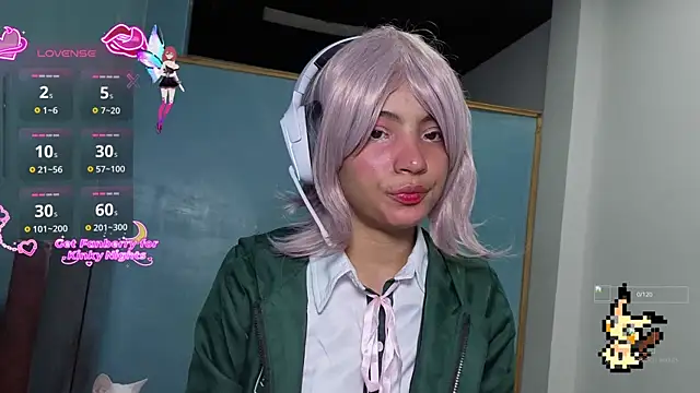 Lovelyamyy online show from October 2025 10:22:02 AM