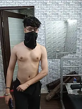 vaibhavchugh38 online show from May 2026 05:51:01 PM