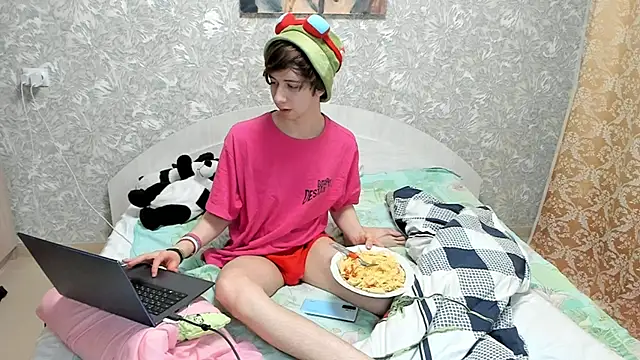 Timothy Fox online show from February 2025 01:02:01 AM