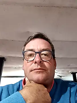 Snapshot of MountJohnXL chatting on February 2025 12:39:01 AM MountJohnXL online show from February 2025 12:39:01 AM