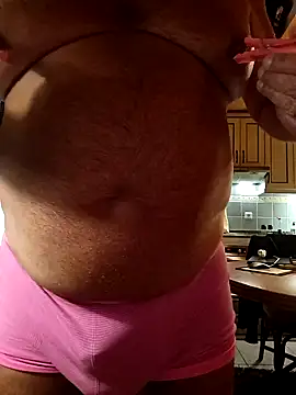 Snapshot of MountJohnXL chatting on February 2025 12:26:01 AM MountJohnXL online show from February 2025 12:26:01 AM