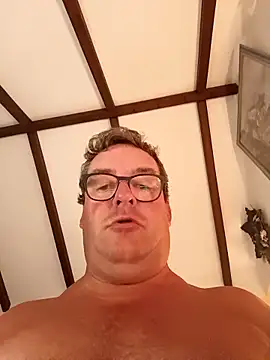 Snapshot of MountJohnXL chatting on February 2025 02:53:01 AM MountJohnXL online show from February 2025 02:53:01 AM