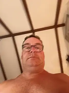 Snapshot of MountJohnXL chatting on March 2025 12:30:02 AM MountJohnXL online show from March 2025 12:30:02 AM