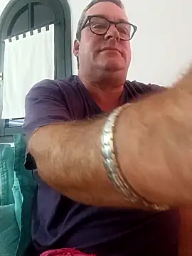 MountJohnXL online show from February 2026 01:54:01 AM