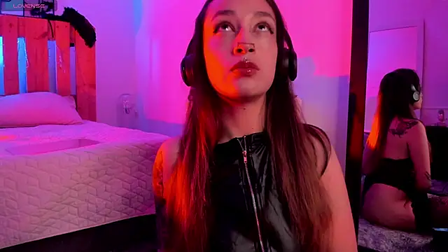 coral jonesss online show from October 2025 02:46:01 PM