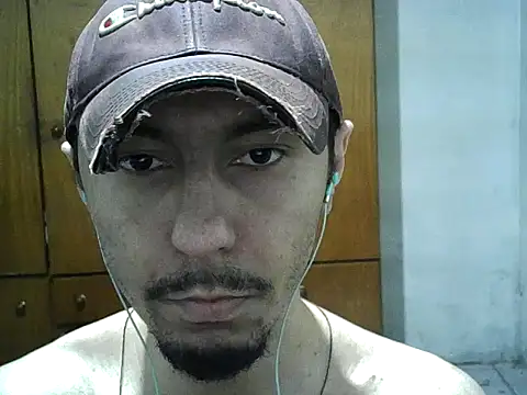 Snapshot of michel1520 chatting on October 2025 05:57:02 PM michel1520 online show from October 2025 05:57:02 PM