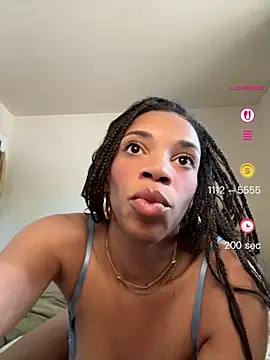 goddesskash online show from April 2026 06:05:02 PM